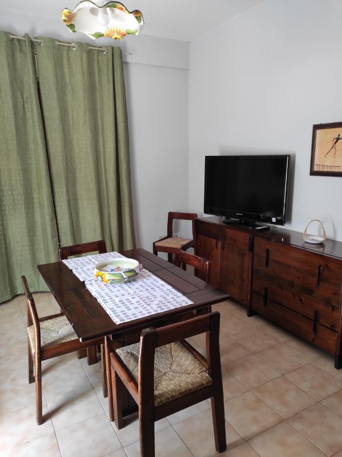 فيلا Antigone Holiday House مونديلّو المظهر الخارجي الصورة